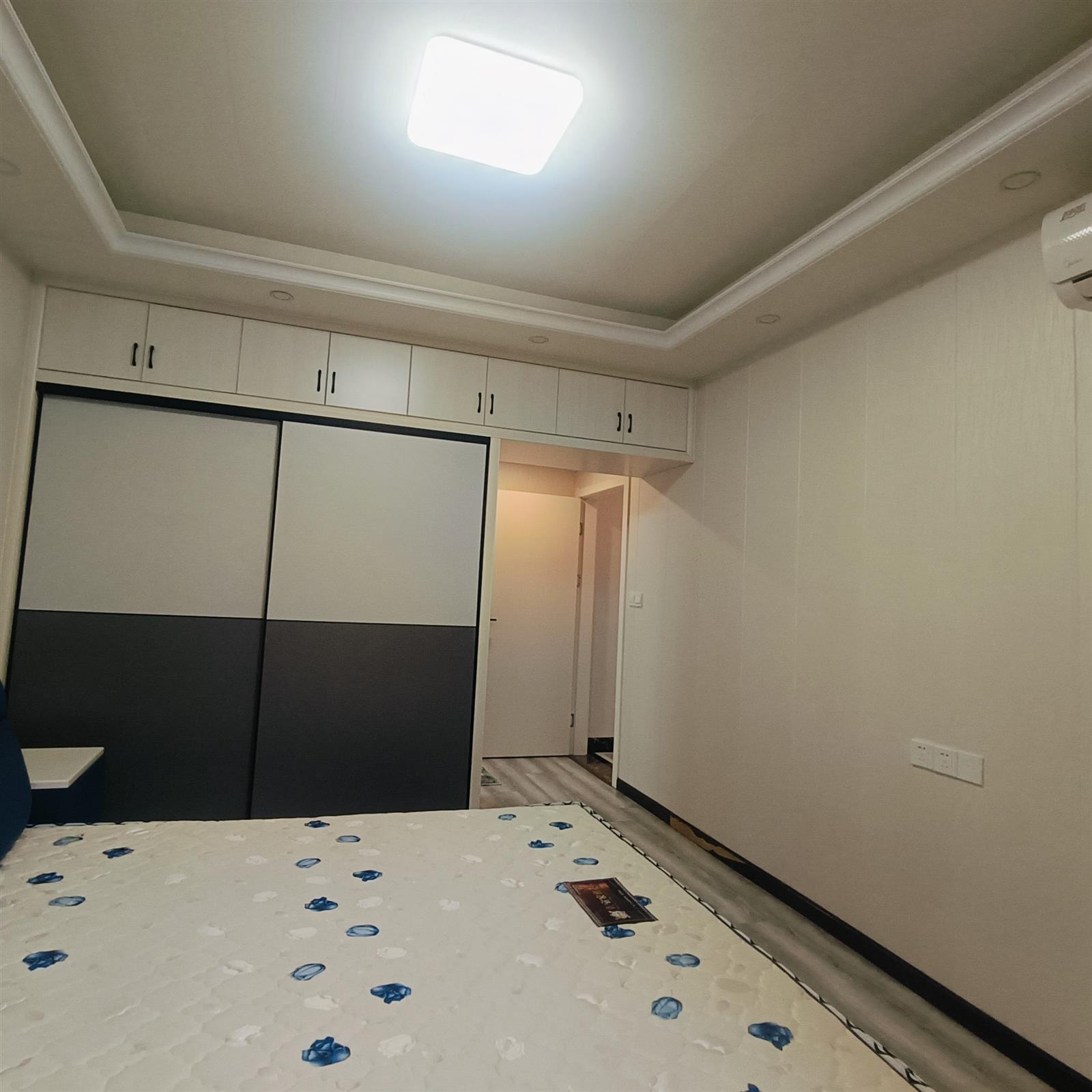 shou府壹号精装修家具家电齐全拎包入住证满2年支持按揭