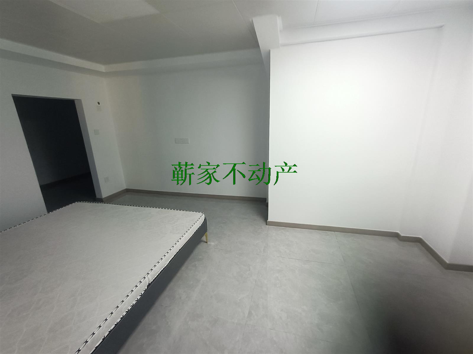 恒凯精装修拎包入住包物业费1800