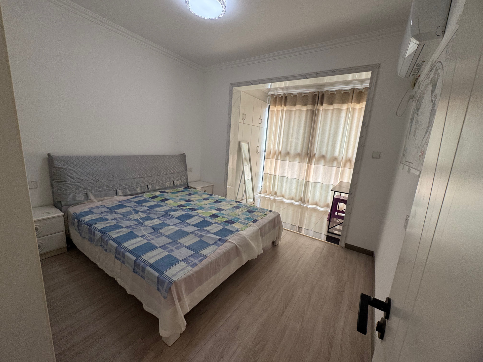 又又又有个房东坐不住精装修拎包入住单价4100