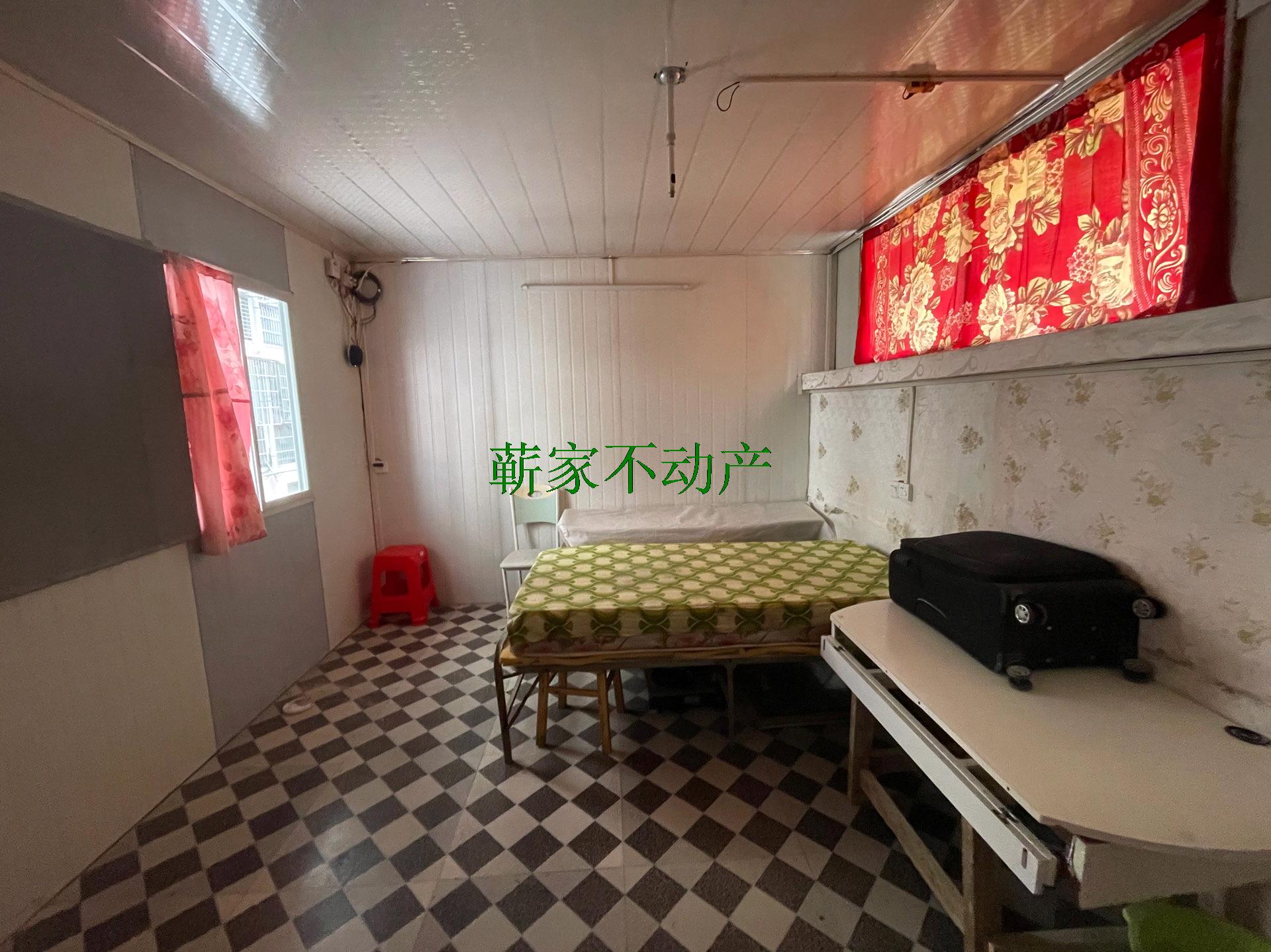 漕河老年公寓附近买一层带一层两房两卫只需8.8万带装修