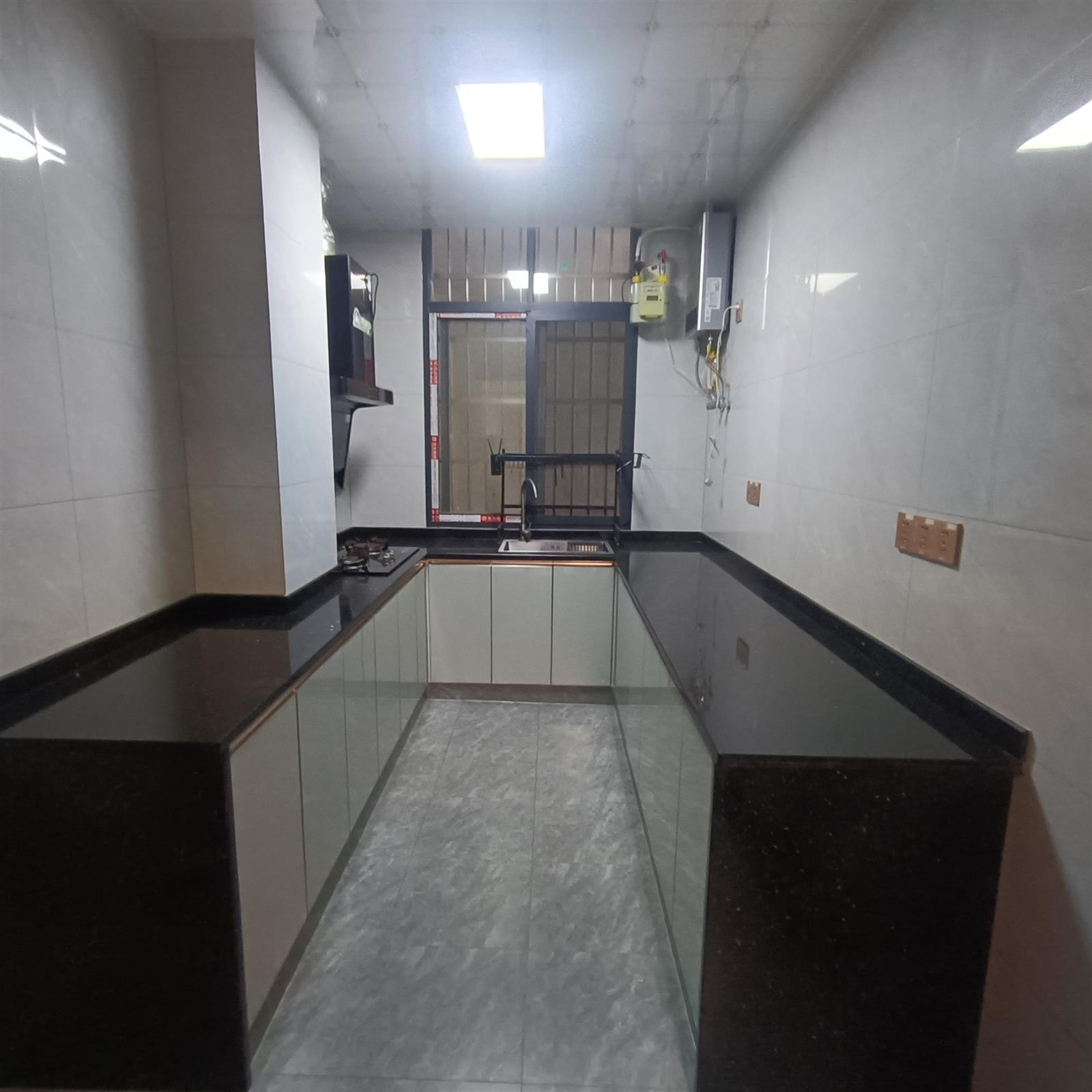 福星小区附近精装修家具家电齐全拎包入住无物业费