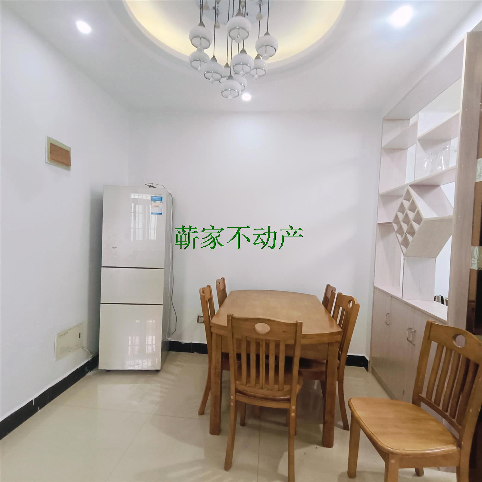 精装电梯两房不要40万