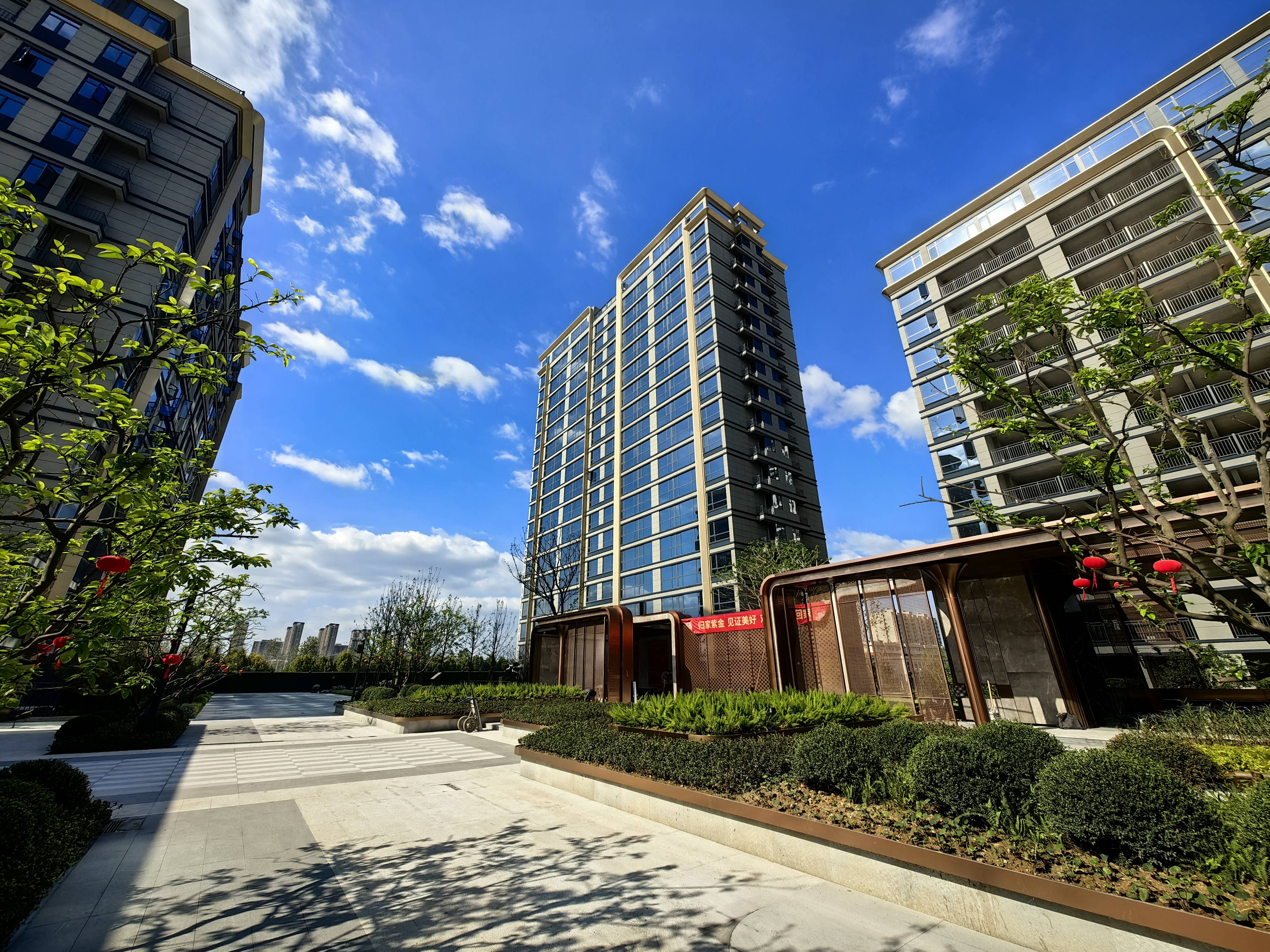 打破蕲春楼市常规！新一中旁低密洋房，得房率居然近100%