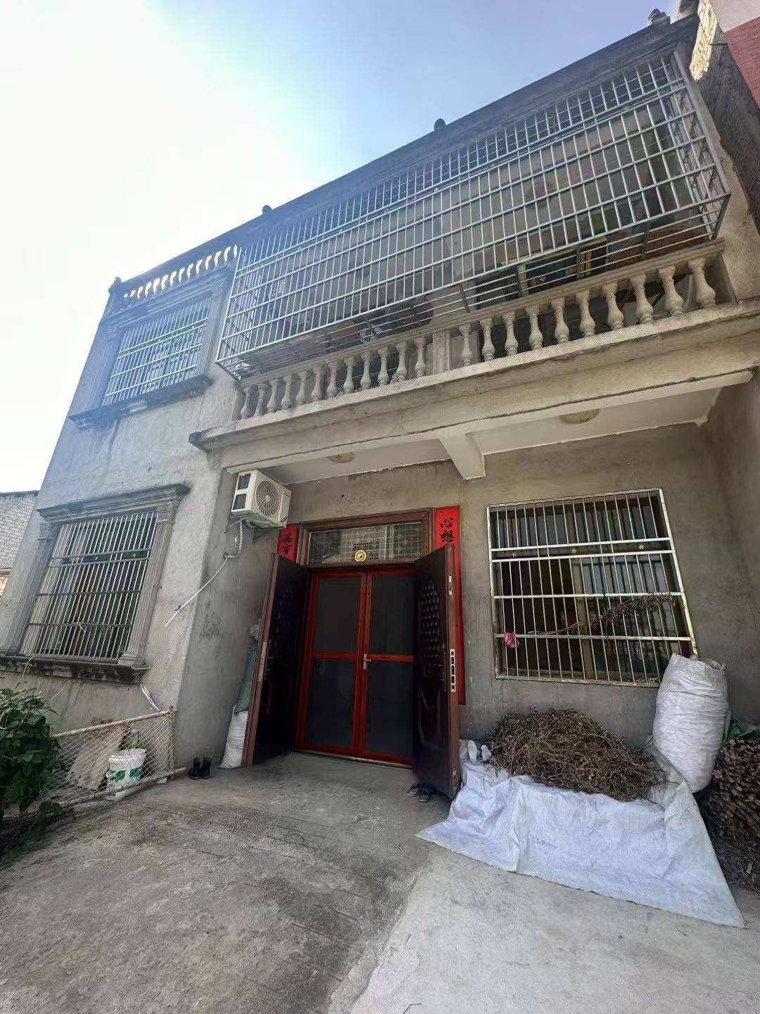 漕河自建房低价出售