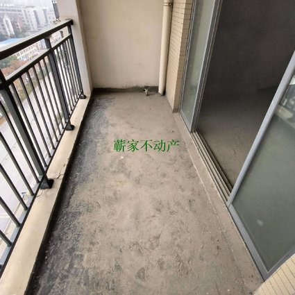 万Hao郦晶园小区电梯房、毛坏三房、单价3650总价42万，证满五、可作工作室
