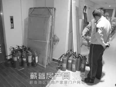 30具灭火器上演“空城计”蕲春一家私城被责令当场整改