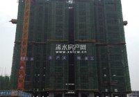 上海花园工程进展  一期楼栋都已完工，绿化施工中