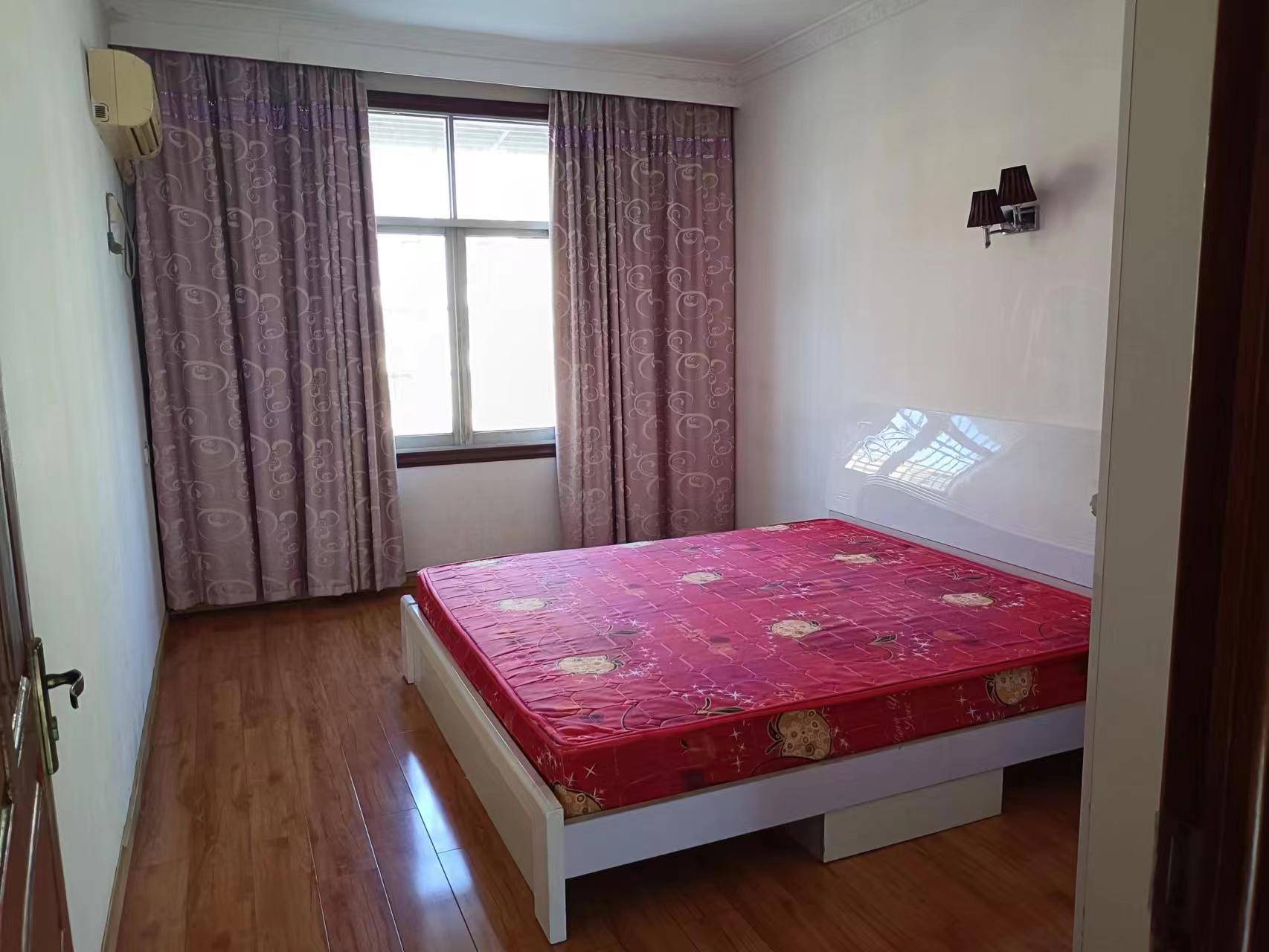 降价急售百佳附近临街商品房🐟3房2厅1卫96.13平，不动产权证，满2，支持按揭，中间楼层，拎包入住，售25万，联系方式19171431195联民地产