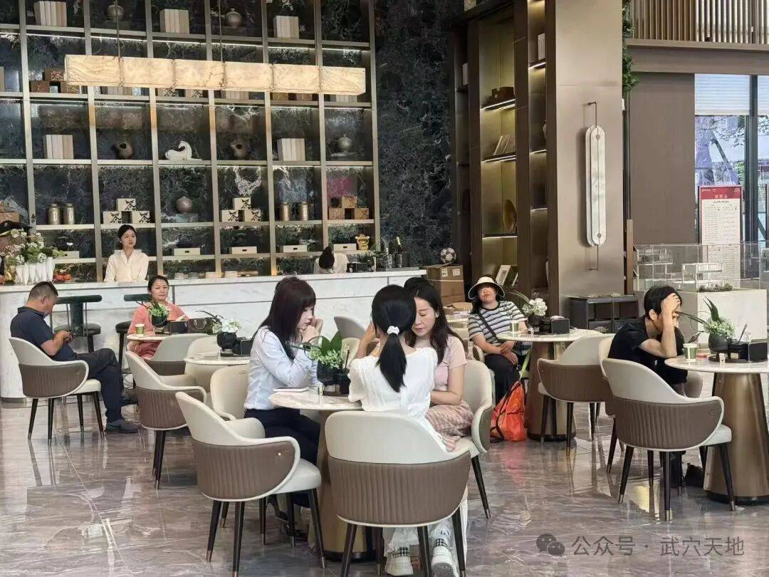 后悔没早点来：观望两个月，我差点错过真正的好房子