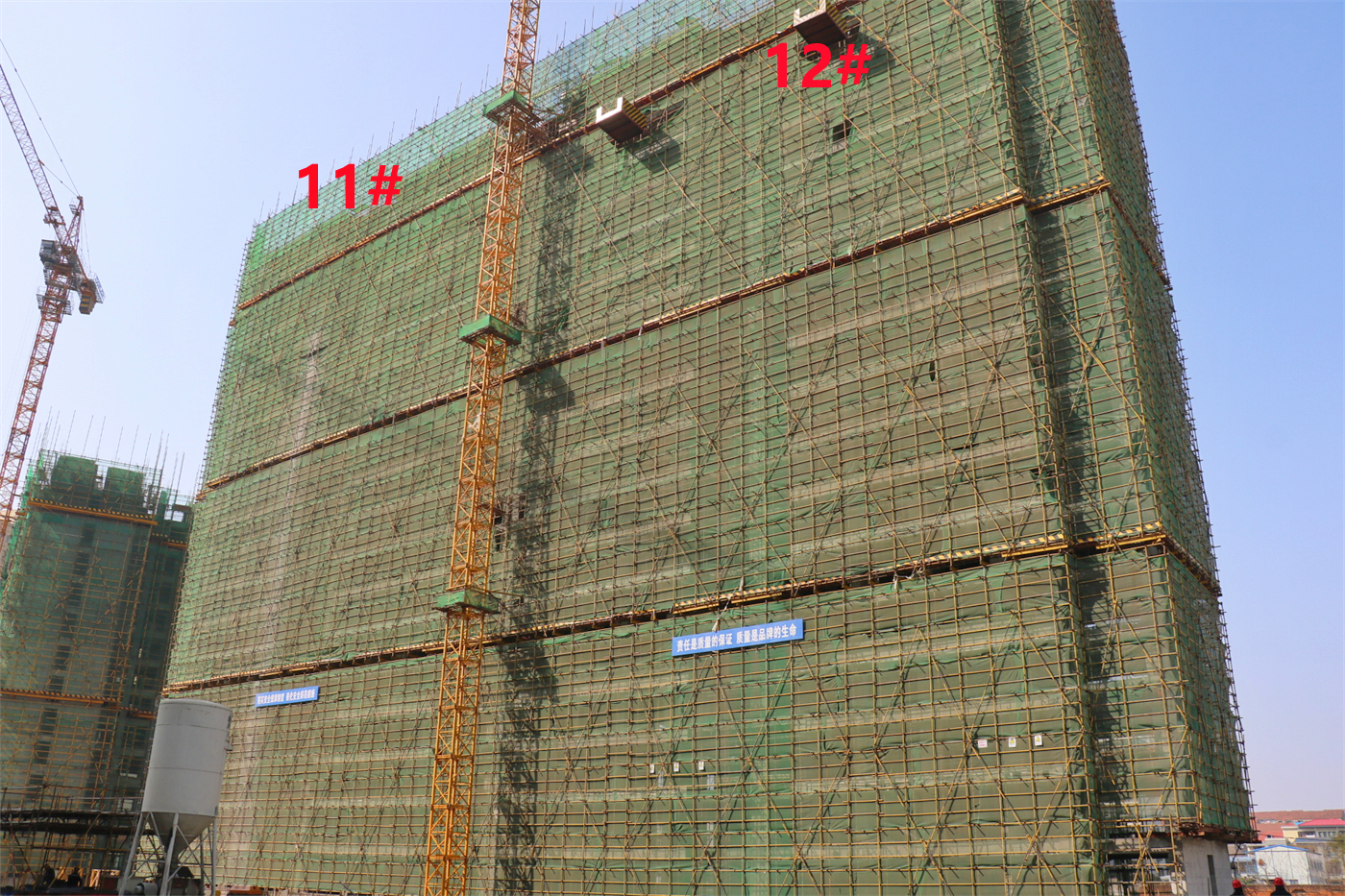 邻江公馆二期2月工程进度播报 | 11#、12#楼已建至第20层