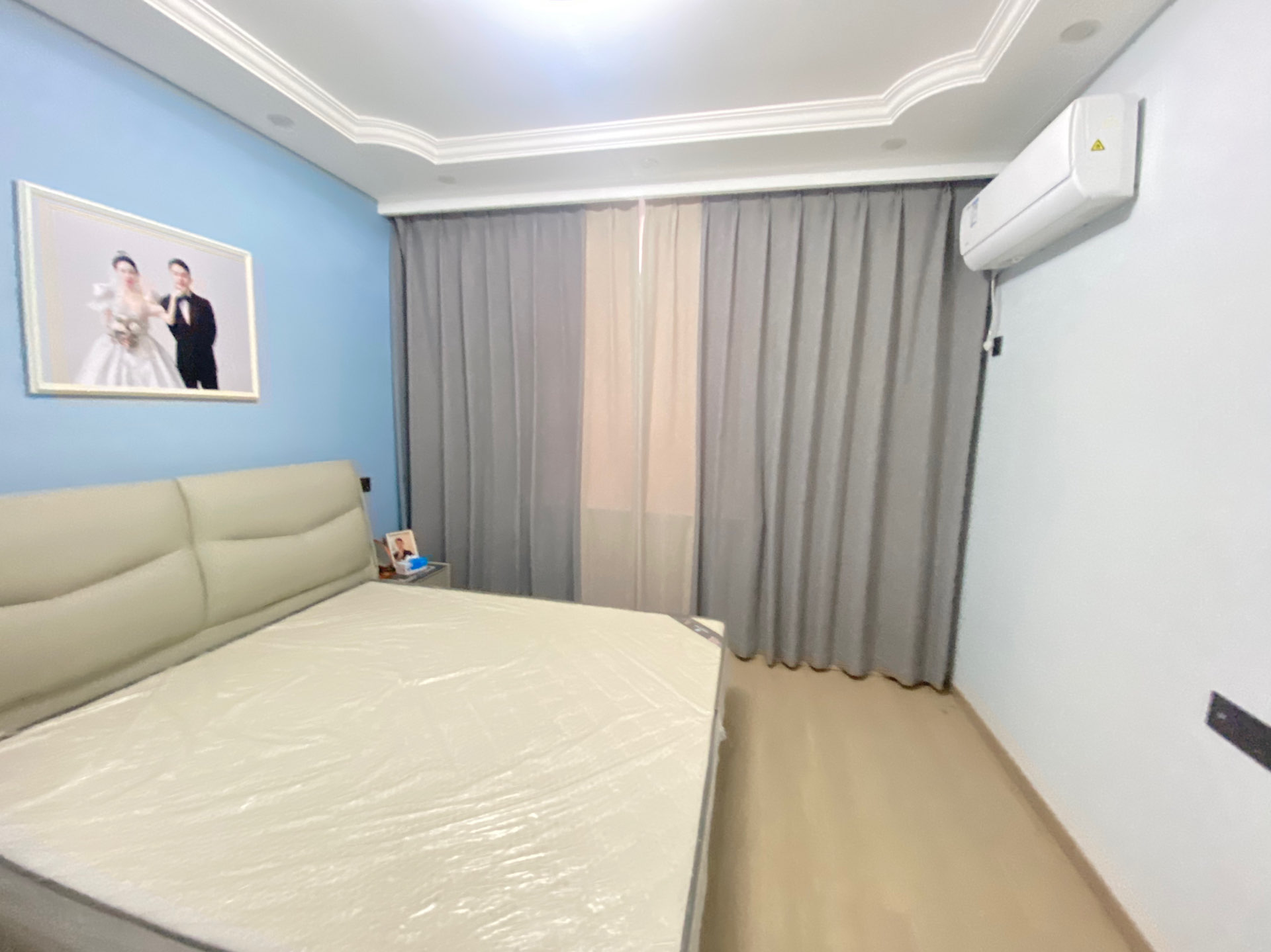 平湖公园附近精装修婚房住的少家具家电齐全支持按揭