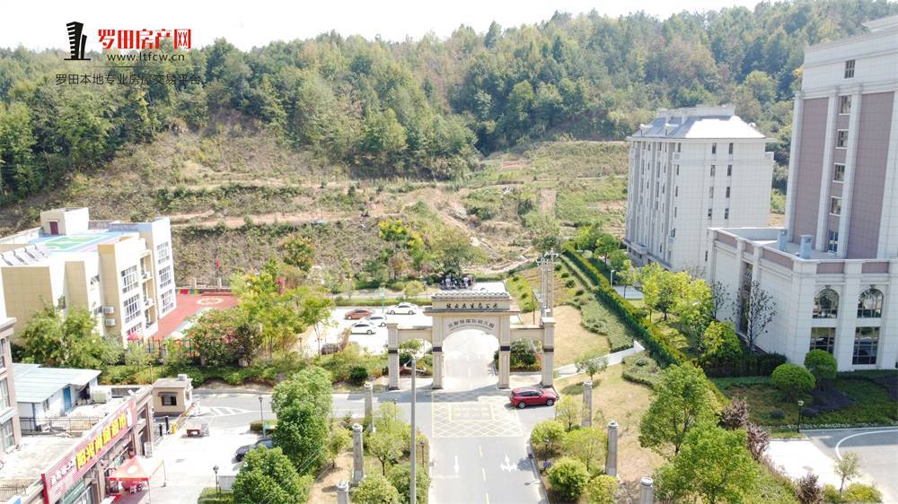 在阳光尚城，遇见此刻绽放的美好！